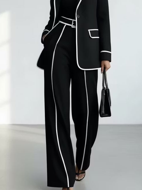ALAIA | Conjunto Blazer y Pantalón Ancho Negro con Ribetes Blancos