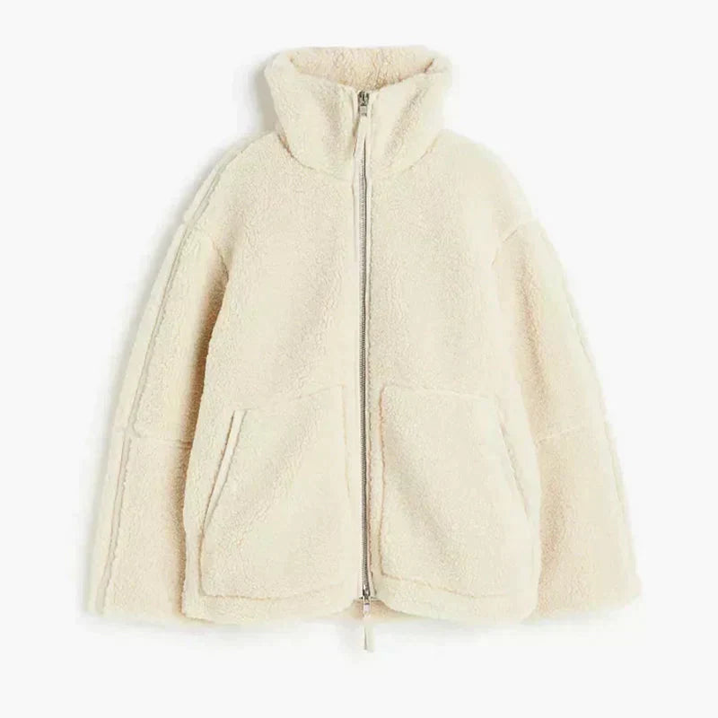 GERTRUDIS | Chaqueta Teddy Oversize con Cuello Alto