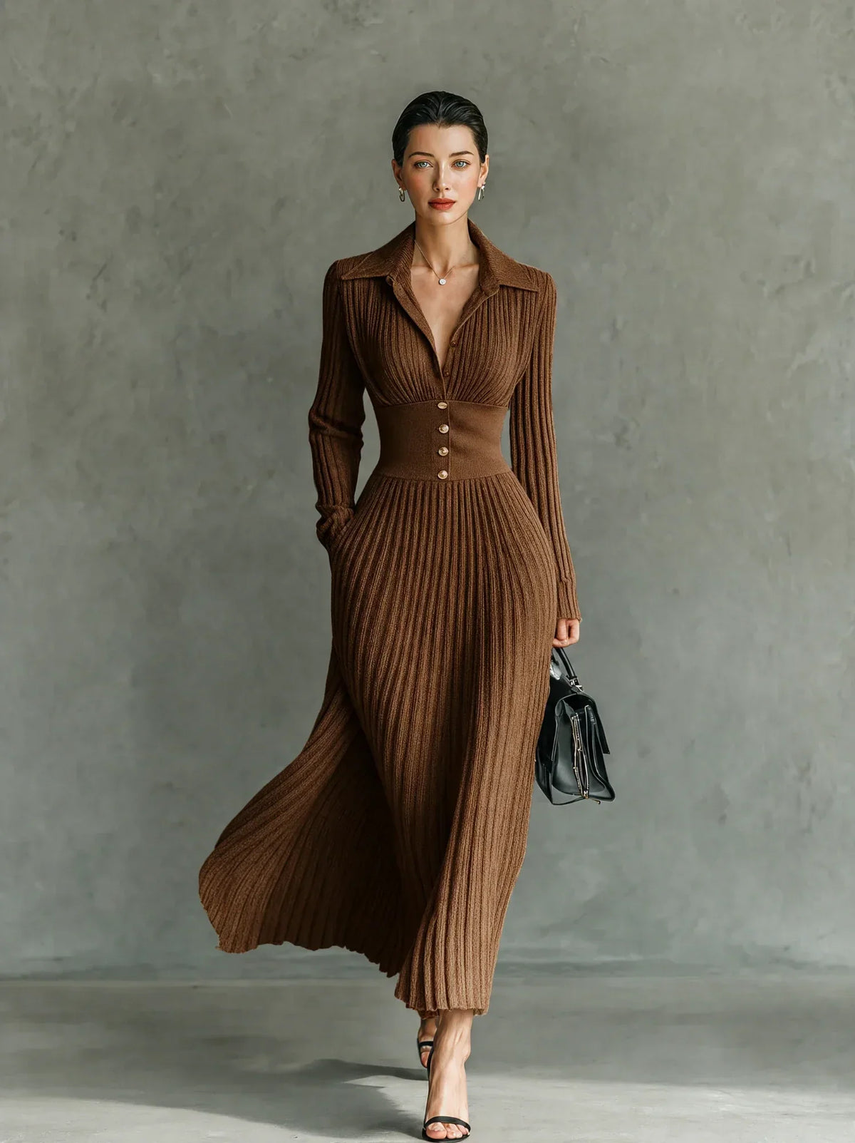 GALATEA | Vestido Largo Plisado con Solapas y Cinturón