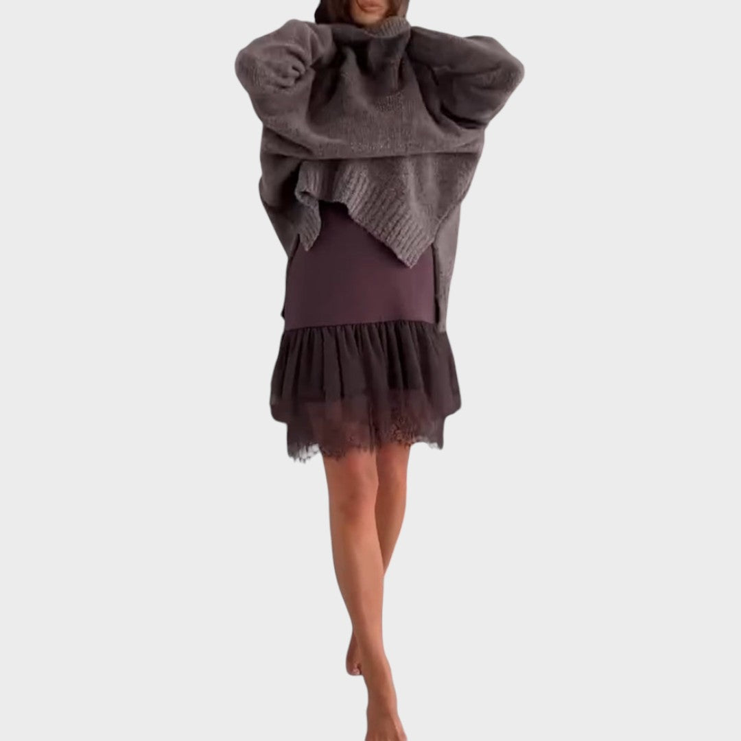 ELISA | Conjunto de Jersey Oversize y Vestido Lencero con Bajo de Encaje