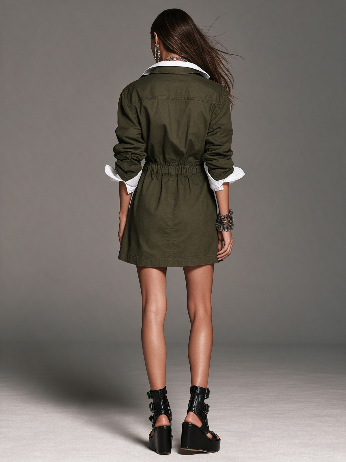 XIMENA | Chaqueta Verde Militar con Panel en Capas
