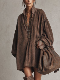 AUXILIADORA | Minivestido Camisero Oversize Efecto Ante con Cuello de Rayas