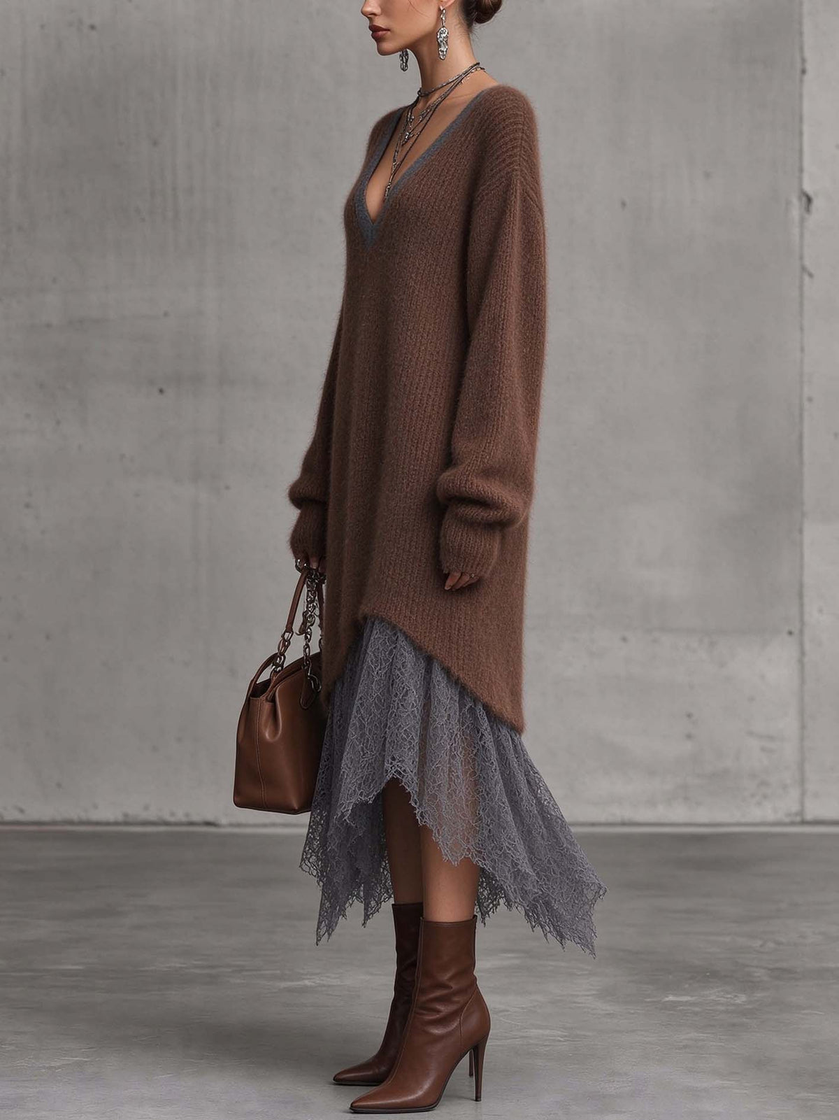 FÁTIMA | Vestido Midi de Punto de Mohair Marrón Chocolate con Bajo de Encaje