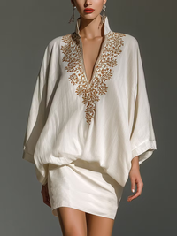 BEGOÑA | Conjunto Túnica Oversize con Escote en V y Minifalda, Blanco