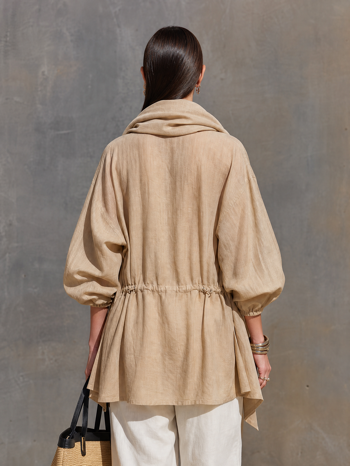 ZOE | Chaqueta Ligera de Tencel con Cordón en la Cintura