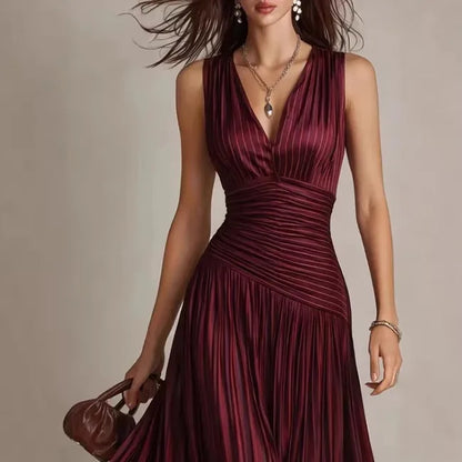 ANSELMA | Vestido Largo Plisado con Escote en V y Espalda Abierta