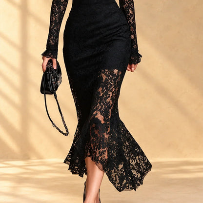 AMAYA | Vestido Midi de Encaje Negro con Cuello Alto y Bajo Sirena
