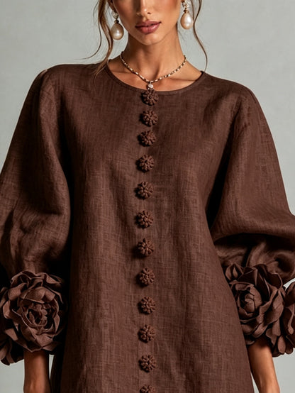 BRUNILDA | Minivestido Marrón Chocolate con Botones de Flor y Puños de Rosas