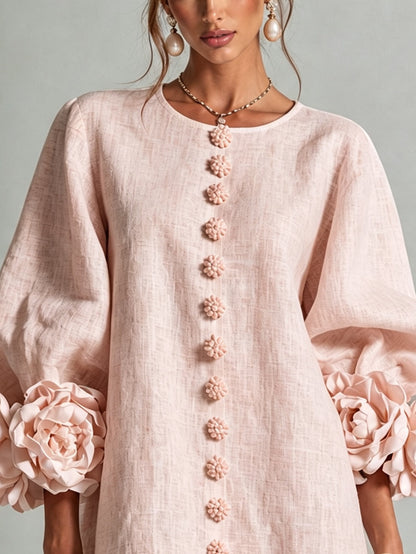 BRUNA | Minivestido Rosa con Botones de Flor y Puños de Rosas