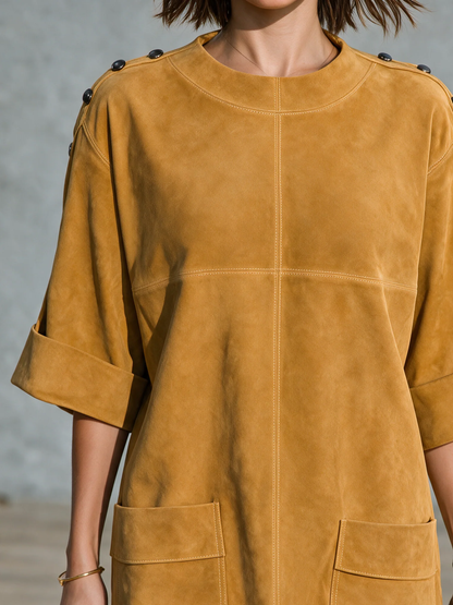 BRISA | Minivestido de Ante Sintético Amarillo Ocre con Botones en los Hombros y Bolsillos
