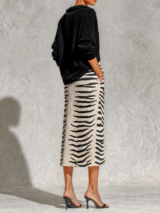ALICIA | Conjunto Jersey con Cuello y Falda Midi de Cebra