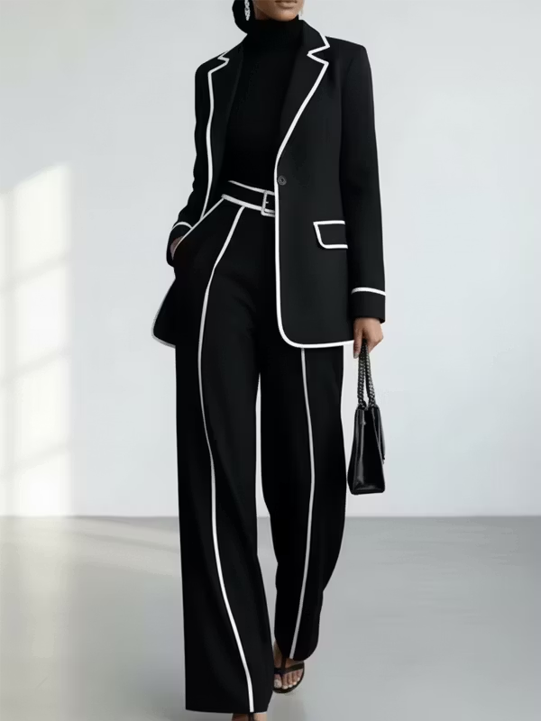 ALAIA | Conjunto Blazer y Pantalón Ancho Negro con Ribetes Blancos