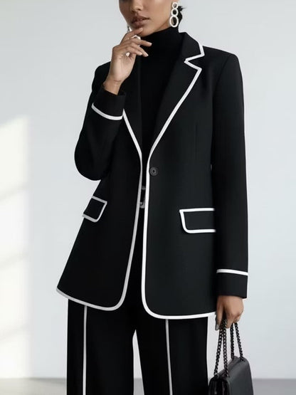 ALAIA | Conjunto Blazer y Pantalón Ancho Negro con Ribetes Blancos