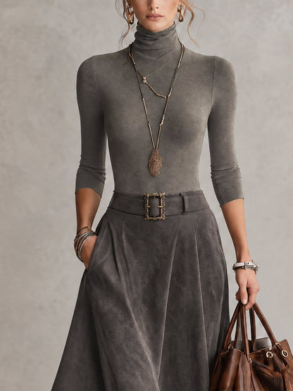 FERMINA | Conjunto de Top de Cuello Vuelto y Falda Midi Asimétrica con Cinturón