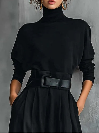 PAZ | Conjunto con Cuello Alto Negro y Pantalones Rectos