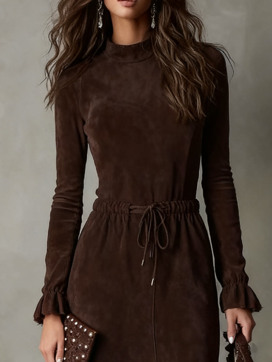 DORINA | Vestido Midi de Antelina con Cinturón Anudado y Bajo Asimétrico