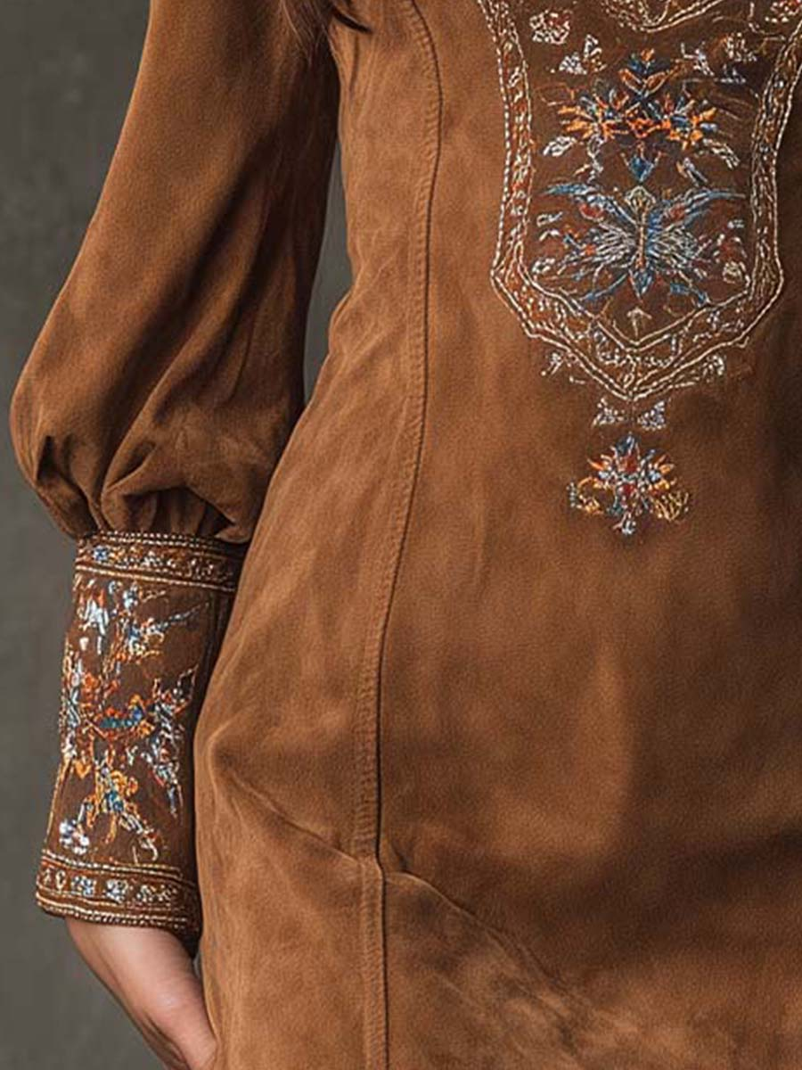 DÉBORA | Minivestido Efecto Ante con Escote de Pico Bordado