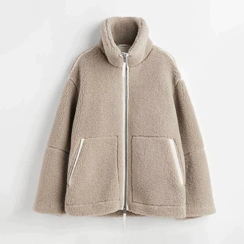 GERTRUDIS | Chaqueta Teddy Oversize con Cuello Alto