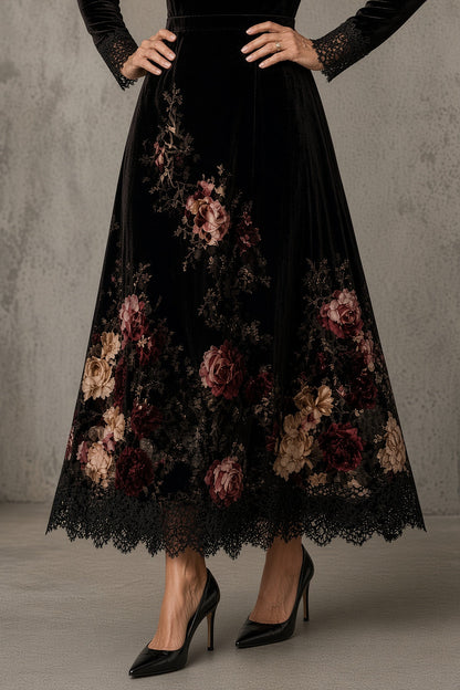 XANDRA | Vestido Largo de Terciopelo Negro con Flores y Encaje