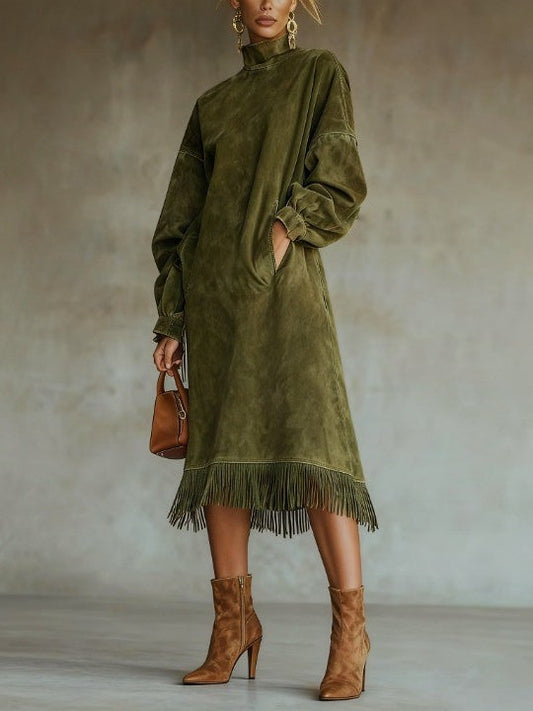 DALIA | Vestido de Antelina con Cuello Alto y Bajo de Flecos