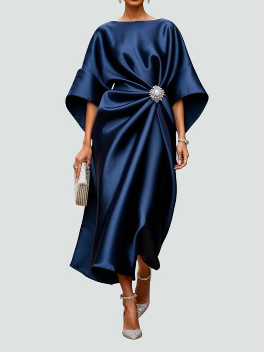 LAVINIA | Vestido Largo de Satén Drapeado con Mangas Capa