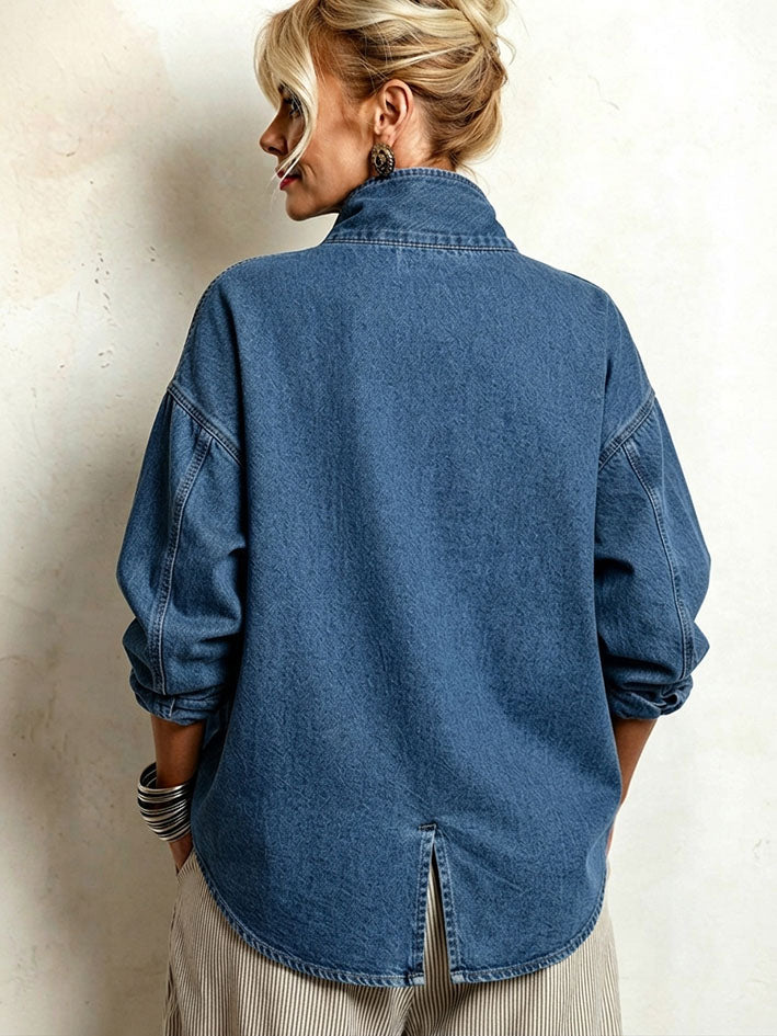 NAIARA | Camisa Vaquera Oversize con Abotonadura Asimétrica