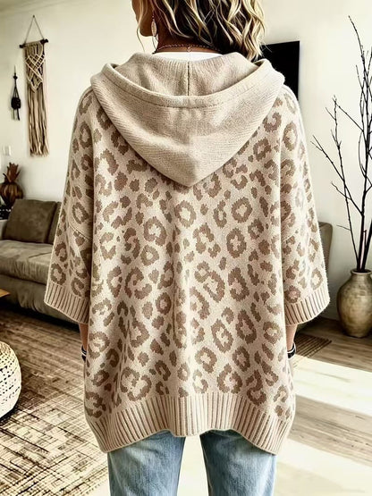 JUANA | Sudadera de Punto de Leopardo con Capucha y Escote en V