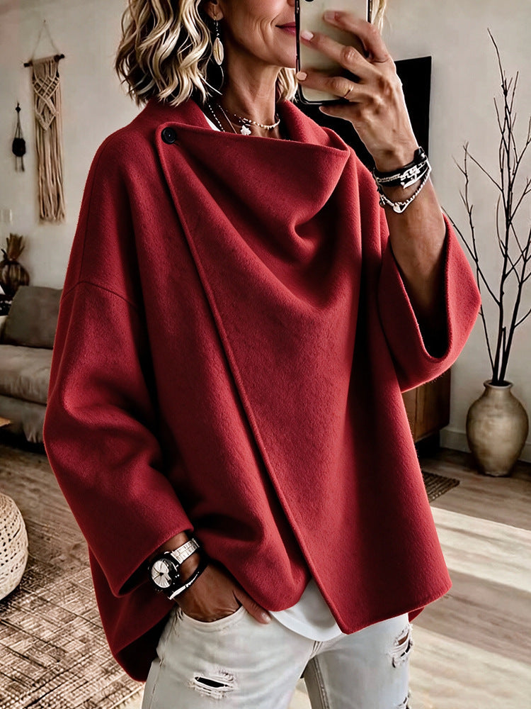 GIMENA | Jersey Poncho Asimétrico con Cuello Drapeado y Botón