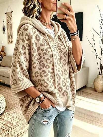 JUANA | Sudadera de Punto de Leopardo con Capucha y Escote en V