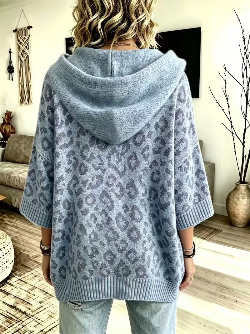 JUANA | Sudadera de Punto de Leopardo con Capucha y Escote en V